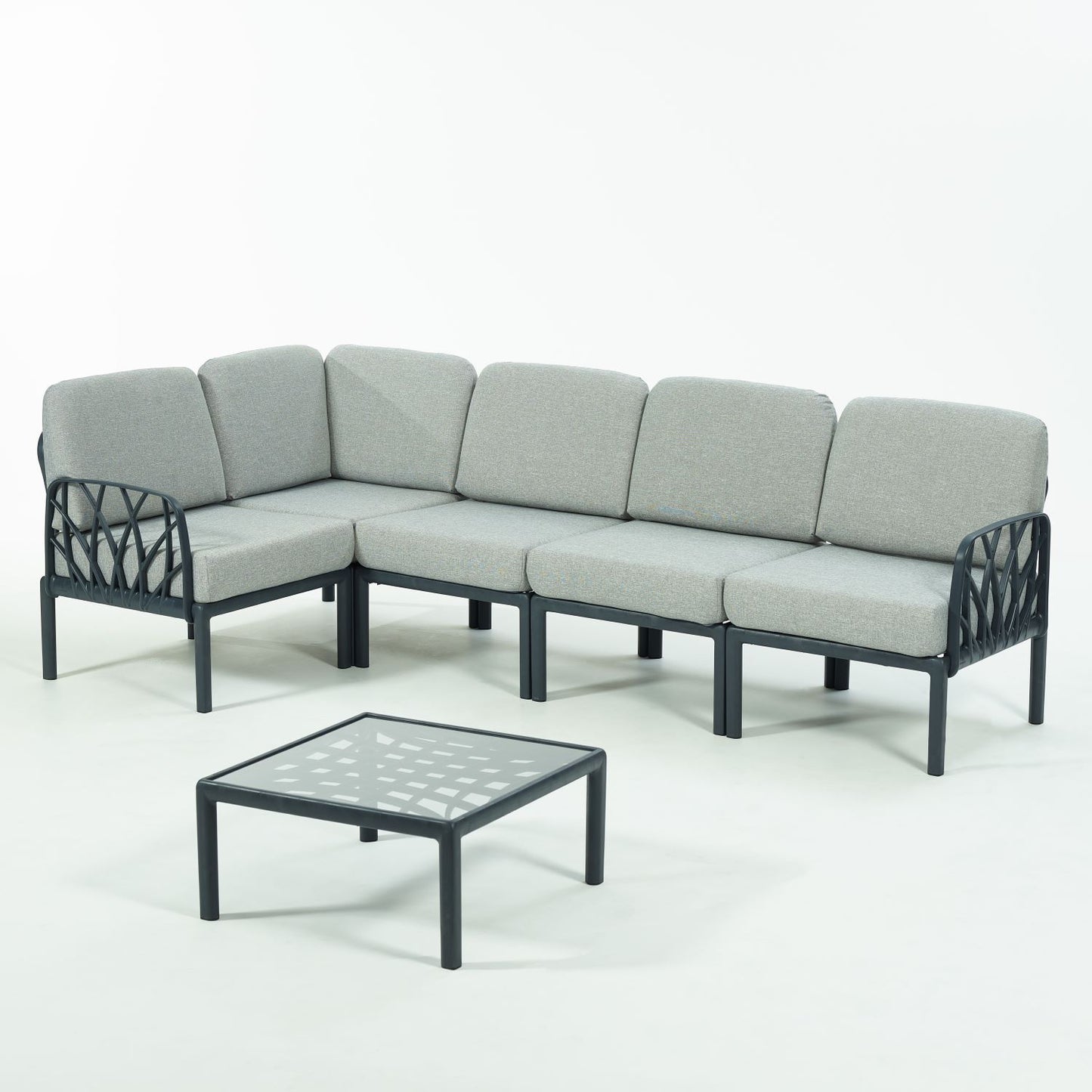 Novussi Garda Sofa Set ''L'' + Glass Center Table